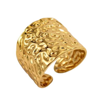 Anillo Martillado Dorado
