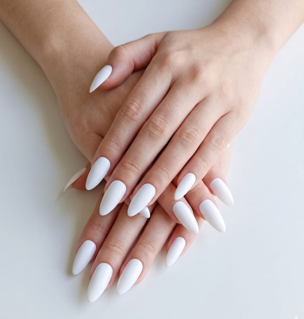 Press-On Nails Almendra Pura