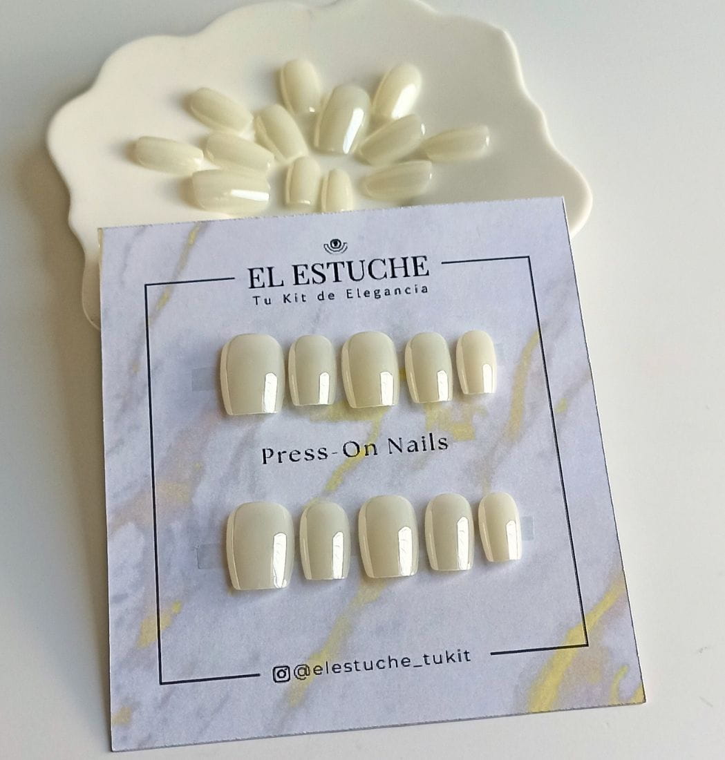 Press-On Nails Nieve Nacarada - Imagen 2