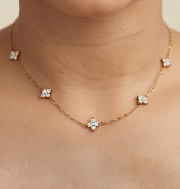 collar camelia_3 Collar Camelia
